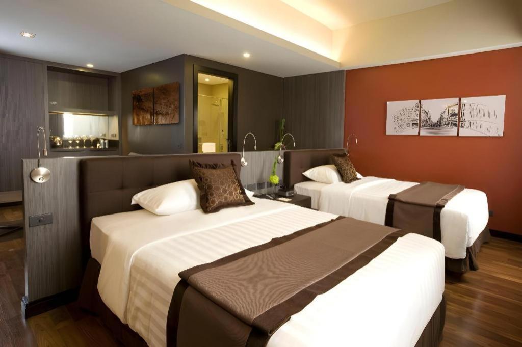 F1 Hotel Manila Taguig Exterior photo